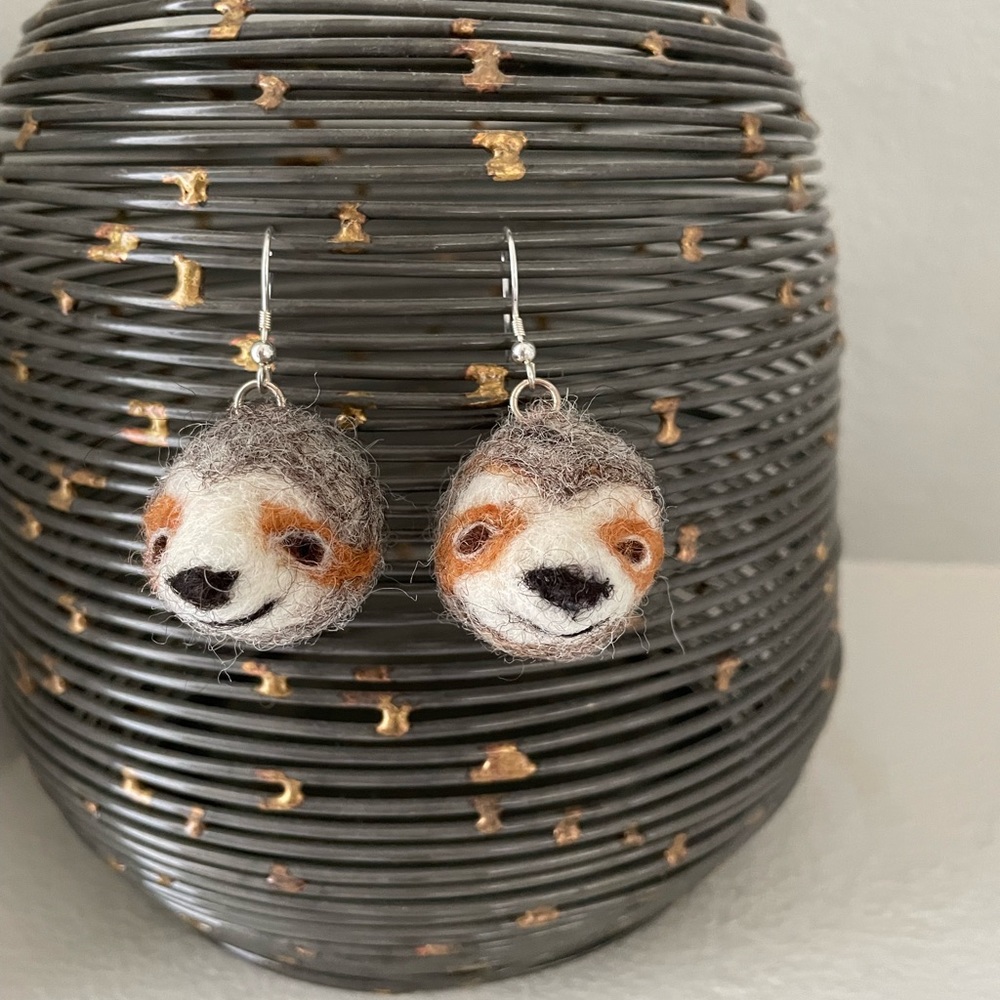Hand crafted sloth needle felted earrings unique handmade one of a kind … - Picture 6 of 11